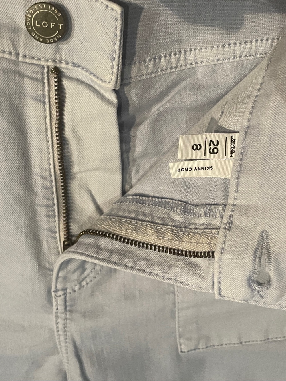 LOFT Skinny Crop Utility Pocket Jeans Size 8 Light Blue Denim Raw Hem - Picture 8 of 16